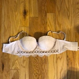 32DD strapless light pink bra